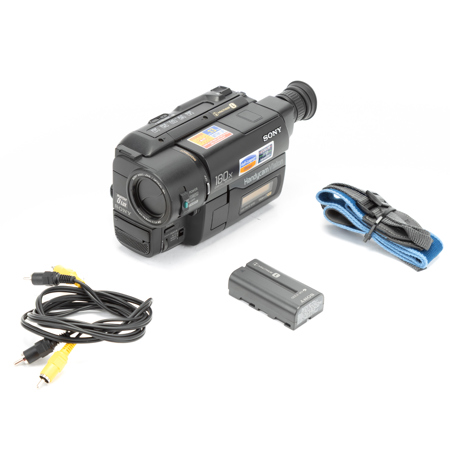 Sony CCD-TRV16 Video8 Night Vision Handy Camcorder