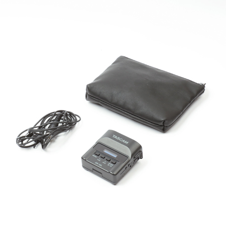Tascam DR-10L Digital Recorder and Lavalier Combo
