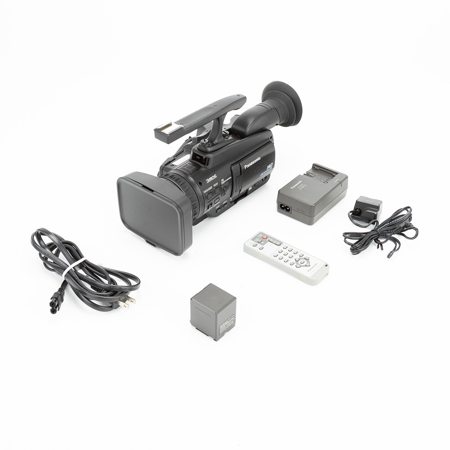 Panasonic AG-HMC40 3MOS Handheld AVCCAM Camcorder