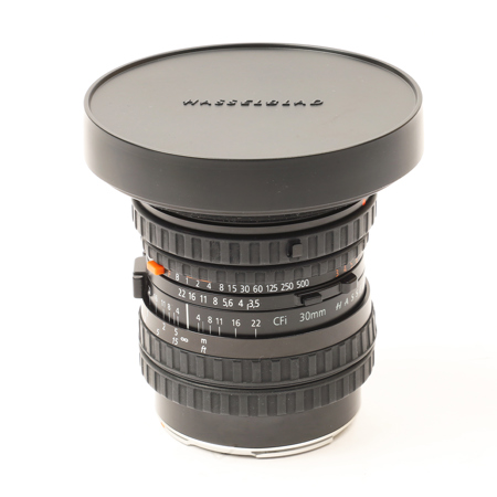 Hasselblad 30mm f/3.5 Distagon T* CFi Fisheye Lens with Leaf Shutter for 500 Series Cameras