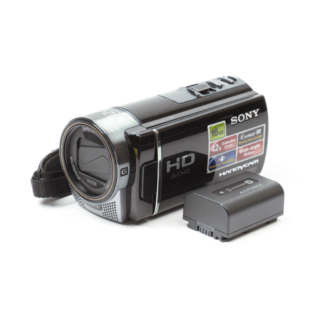 Sony HDR-CX160 Full HD 16GB Flash Memory Camcorder, 1920 x 1080 Full HD 60p Video, 3MP Still Images, Wide Angle G Lens, 42x Extended Zoom.