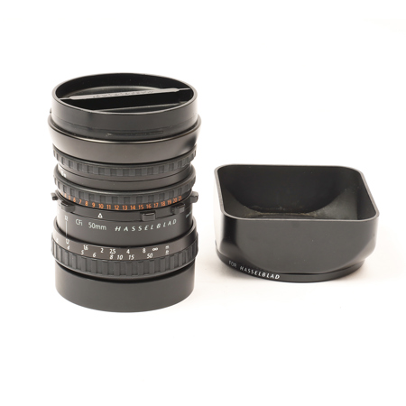 Hasselblad 120mm F/4 Makro-planar T* CFE Macro Lens with leaf shutter for 500 and 200 Series Cameras