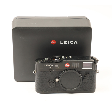 Leica M6 TTL 0.72 Black Rangefinder body #10433