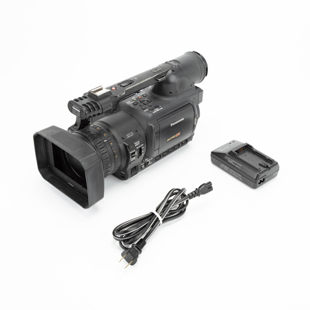 Panasonic AG-HVX200A 1/3" 3 CCD P2 HD/DV Handheld Camcorder,