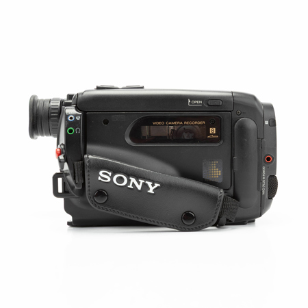 USED Sony CCD-TR83 NTSC Handycam Video Camera Record