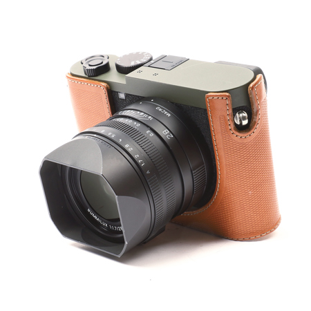 Leica Q2 Reporter Edition Compact Digital Camera