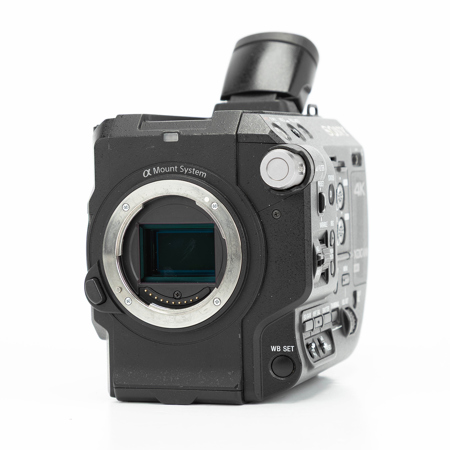 USED Sony PXW-FS5M2 4K XDCAM Compact Handheld Camcorder with Super