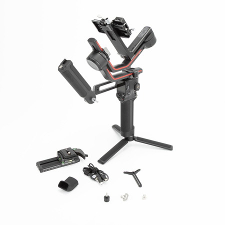 DJI RS 3 Pro Gimbal Stabilizer