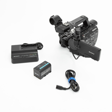 USED Sony PXW-FS5 4K XDCAM Camera System with Super 35 CMOS Sensor