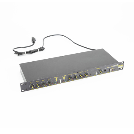 Whirlwind DA-2 2-Channel Audio Distribution Amplifier, 20Hz-20kHz Frequency Response, 112Ohms Output Impedance, 8x 3-Pin XLR Male, 1/4" TRS Headphone Output