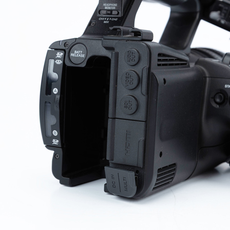 USED Sony HXR-NX5R NXCAM Professional Camcorder