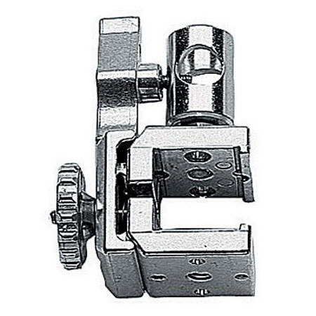 Avenger Square Clamp with 5/8 Inch Socket