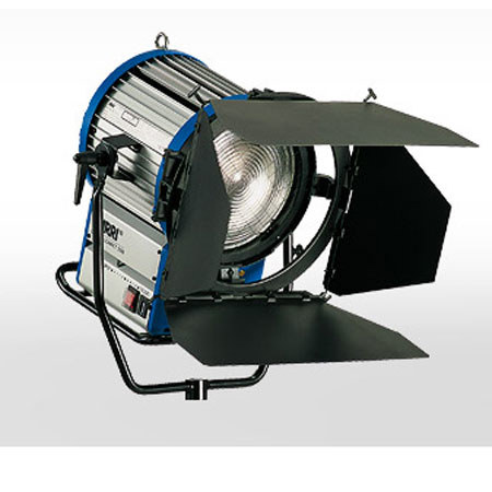 ARRI Compact 2500 HMI Fresnel Light with 9.9" Lens