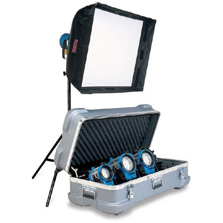 ARRI Softbank I Fresnel Lighting Kit, 2600 Watts