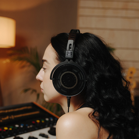 Audio-Technica ATH-R70xa Professional Over-Ear Open-Back Reference 