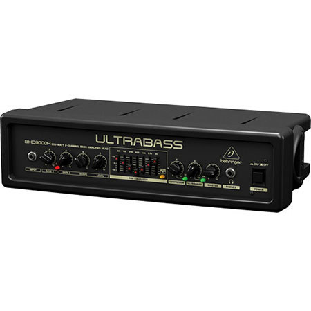 Behringer Ultrabass BXD3000H Ultra Lightweight 300W 2-Ch
