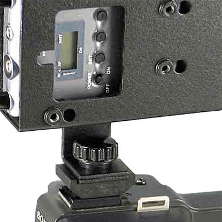 BEC Group Bec HSAVERT Vertical Shoe Adapter for Wireless Boxes