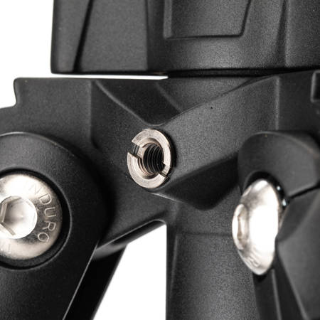 Benro Induro Classic 3 Series 3-Section Carbon Fiber Tripod