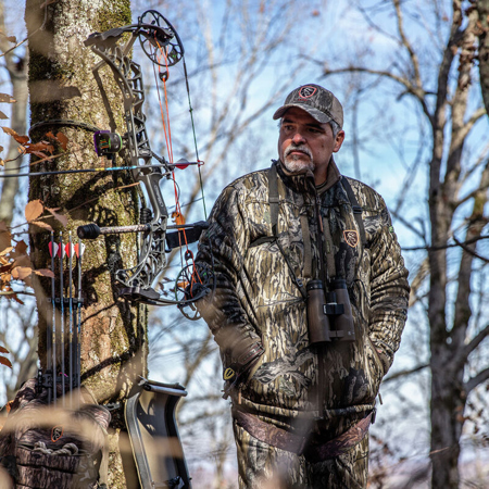 Bushnell Tree Bow Hanger with Self-Starting, Screw-in Threads, Black