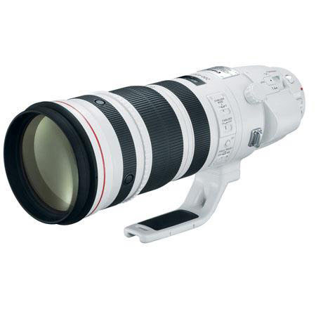Canon EF 200-400mm f/4L IS USM Extender 1.4x Lens with Free Accessory Bundle