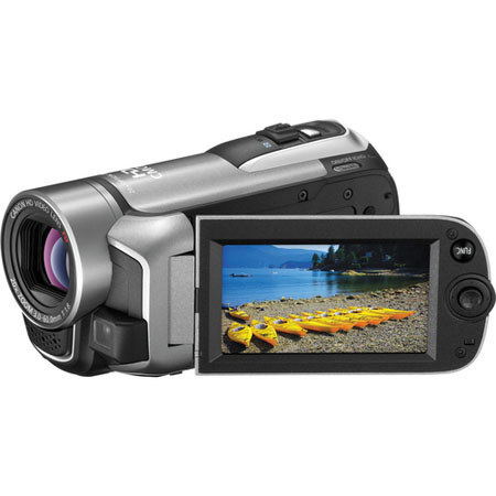 Canon VIXIA HF R10 Camcorder Kit, Black