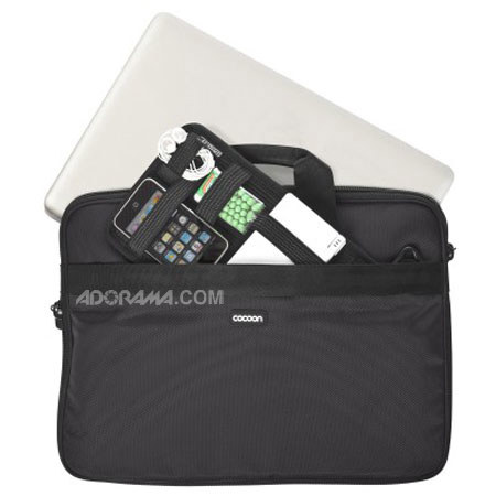 Cocoon Hell's Kitchen CLB409 Macbook Pro Case in Black