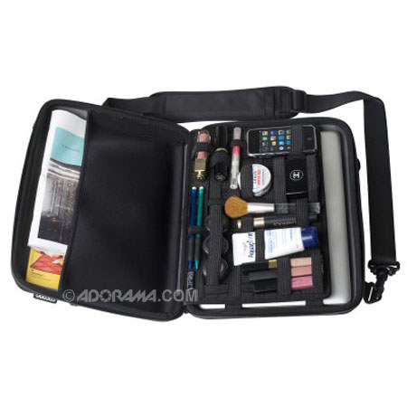Cocoon Kips Bay CPS365 MacBook Case, 13 inches- Black