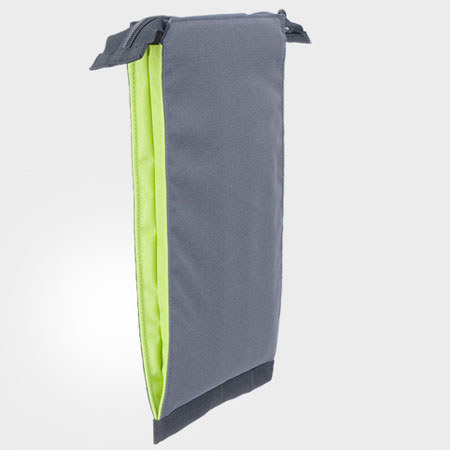 Crumpler Goldschlager's Carpet 10in Laptop Sleeve, Grn