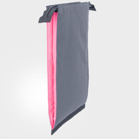 Crumpler Goldschlager's Carpet 15in Laptop Sleeve, Pink