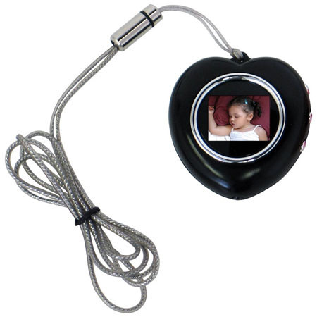 CTA Digital Heart Shape Digital Photo Frame Necklace (Black) - Windows XP Only