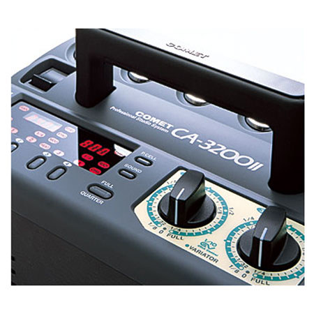 Comet CS-3200II 3200 Watt Second Asymmetrical Power Pack with 4 Outlets.