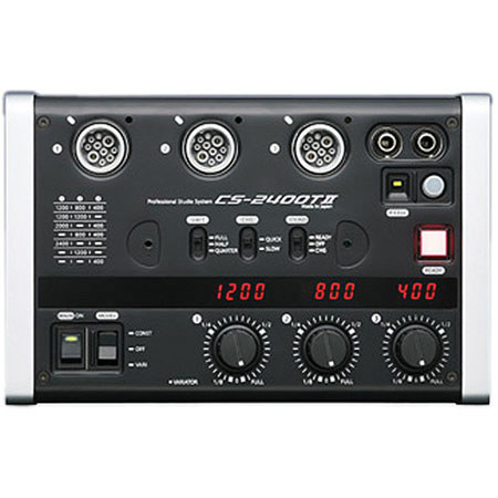 Comet CS-2400T 2400 Watt Second Asymmetrical Power Pack with 3 Outlets.