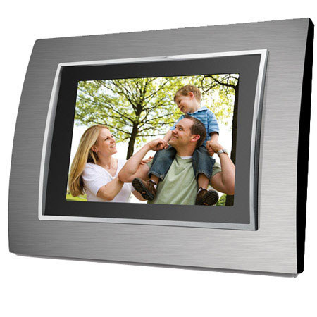 Coby DP7141G 1GB 7in Widescreen Digital Photo Frame