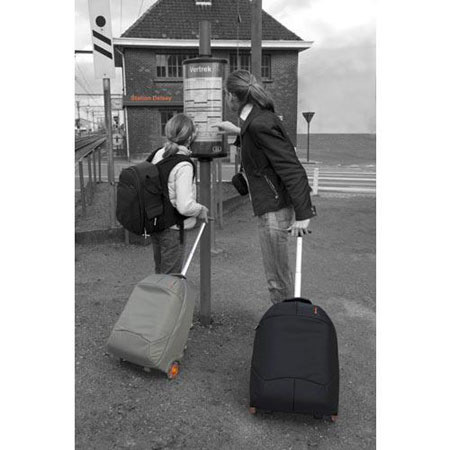 Delsey ODC61 Pro Trolley w/17 in Ntebook Pockt,Lght Gry