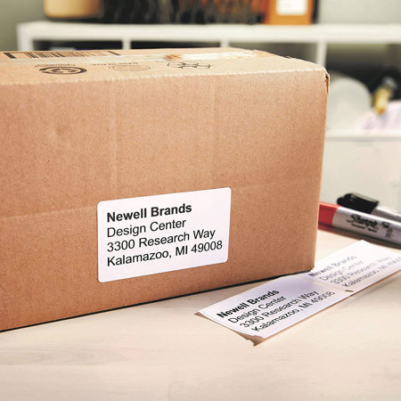 Dymo 30256 2-5/16x4 inch Shipping Labels, 300 Per Roll