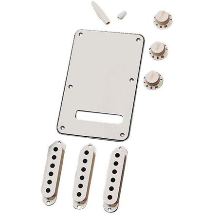 Fender Stratocaster Accessory Kit, Parchment
