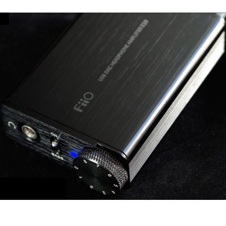 Fiio E10 USB DAC Headphone Amplifier
