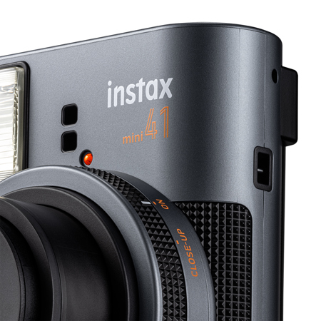 新品FUJIFILM instax mini 41 本体 ブラック/おまけ付き Fuji Instax Mini 41 – dubblefilm