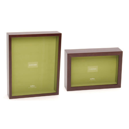 Swing 4" x 6" Walnut Shadow Box Picture Frame with Chroma Fern Green Interior.