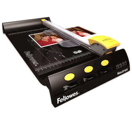 Fellowes Neutron Rotary Trimmer, Black