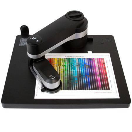 X-Rite i1Publish Pro 3 Plus Spectrophotometer & i1iO 3 Chart