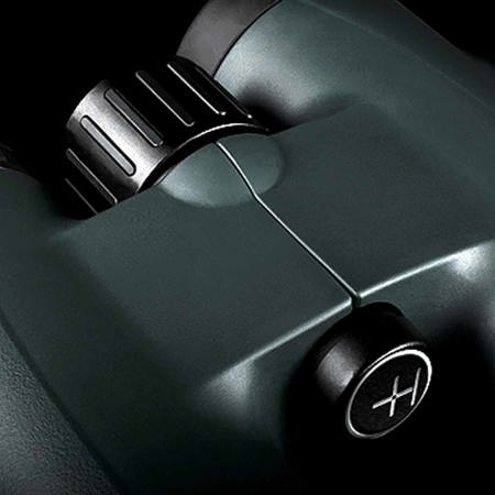 Hawke Sport Optics 10x32 Frontier ED Roof Prism Binocular, 5.9 Deg Angle of View