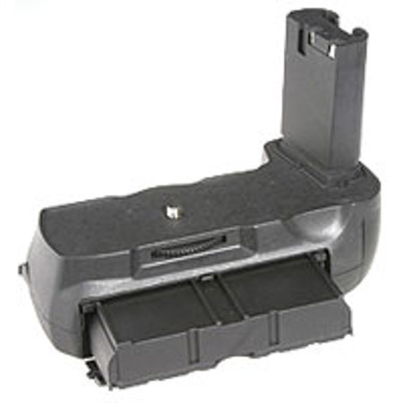 Hoodman Vertical Power Grip for Nikon D70 and D70S Cameras #HVPGD70