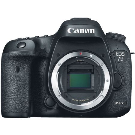 Canon EOS 7D Mark II DSLR with 18-135mm STM Lens