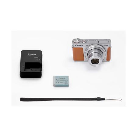 Canon PowerShot G9 X Mark II 本体と付属品 Canon PowerShot G9 X Mark II 20.1MP Digital Camera, Silver