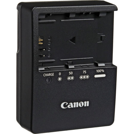 Canon LC-E6 Compact Battery Charger for the LP-E6 Battery Packs