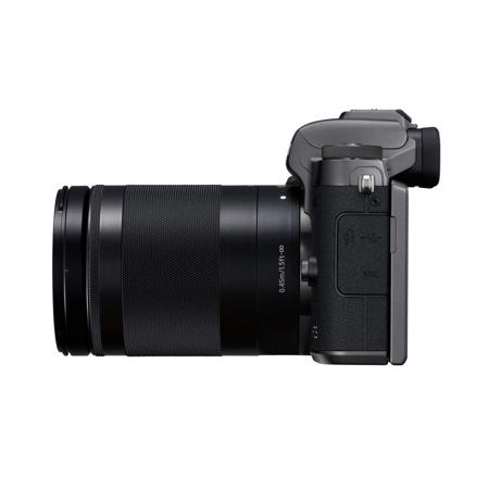 Canon EOS M5 Mirrorless with 18-150mm STM Lens