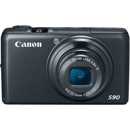 Canon PowerShot S90 IS Camera 4GB SD Card Kit