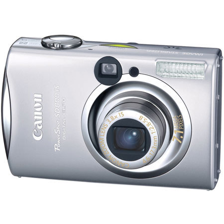 Canon Powershot SD800 IS Digital Elph Camera, 7.1 megapixel, 3.8x Optical Zoom, 4.0x Digital Zoom, 2.5" LCD Screen