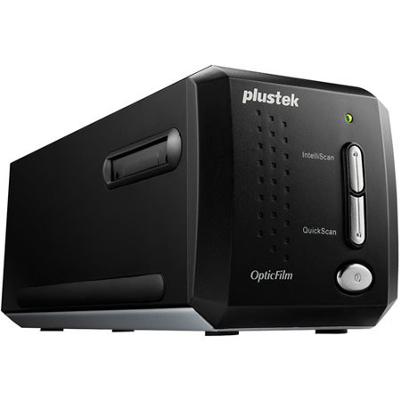 Plustek OpticFilm 8200i AI - 35mm Film & Slide Scanner, with IT 8 Calibration Target / SilverFast Ai Studio 8, 7200 dpi & 48-bit Output, Integrated Infrared Dust/Scratch Removal, For Mac and PC
